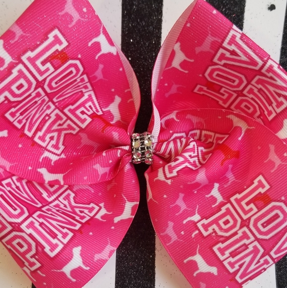 Accessories - Cute pink hair bow